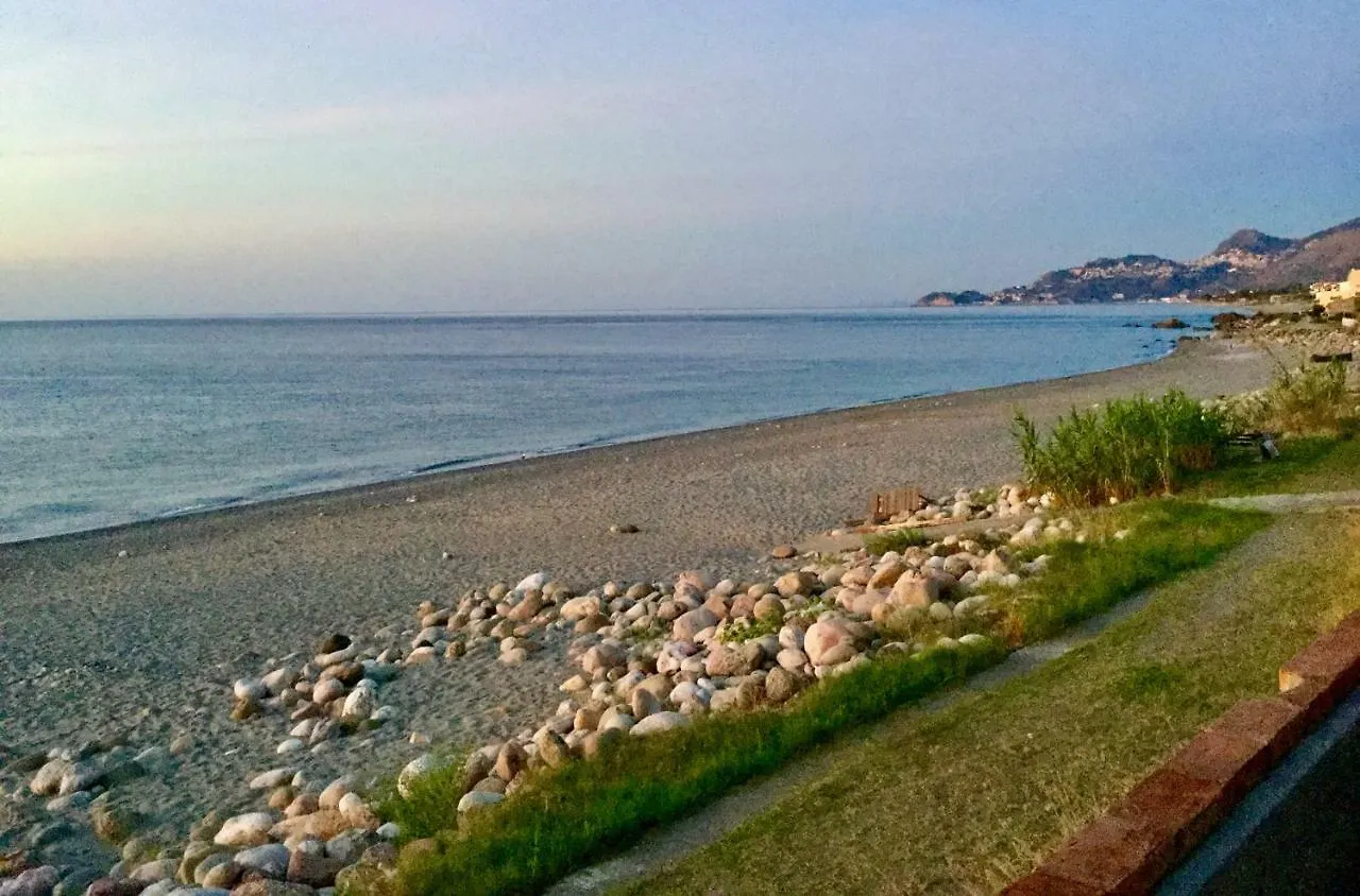Appartamento Taormina Mare Forza d'Agro Italy